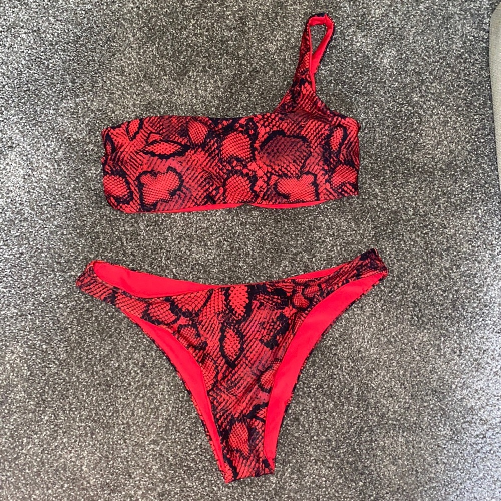 NWOT Snakeskin Bikini!